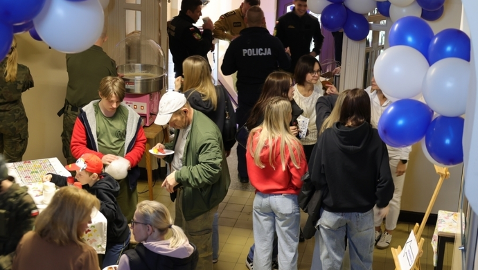 Drzwi Otwarte w „Staszicu”. Ósmoklasiści poznali ofertę szkoły [ZDJĘCIA]