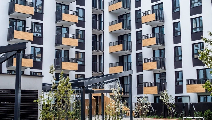 Jakie są dodatkowe koszty przy zakupie nieruchomości?