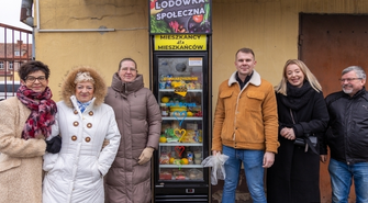 Nowa lodówka społeczna we Wschowie. „Mieszkańcy dla mieszkańców”