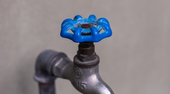 Przerwy w dostawie wody. Mieszkańcy Dryżyny i Wyszanowa muszą się przygotować