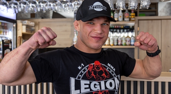 Jakub Syc wraca do klatki Hybrid MMA. „Zawsze walczę do końca” [WIDEO]