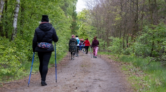 Rowerem i z kijkami w patriotycznym duchu. 3 maja w Lginiu