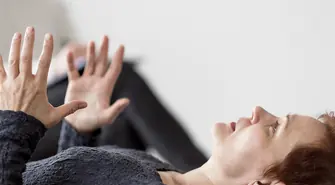 Regresja duchowa jako metoda odkrywania przeszłych doświadczeń