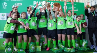 Piłkarki ze Sławy najlepsze w województwie. Teraz zagrają na Stadionie Śląskim