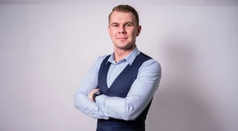 Dawid Jastrzębski zrezygnował z mandatu radnego. „Decyzja ta nie była łatwa, ale wierzę, że pozwoli mi być jeszcze bliżej Was”