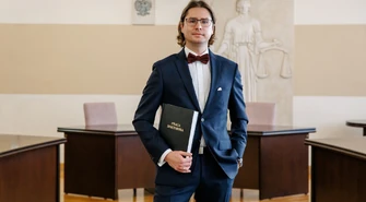 Wschowianin doktorem prawa. Norbert Czechowski obronił rozprawę na Uniwersytecie Wrocławskim