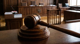 Prawie 150 tys. zł zaległości i trzy sprzedane pojazdy. Sprawa przedsiębiorcy z Jędrzychowic w sądzie