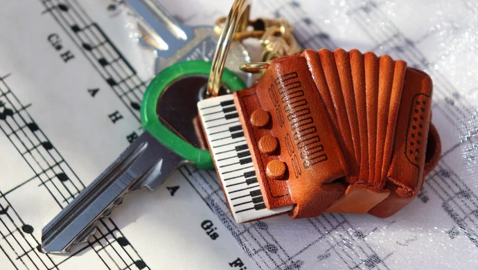 Pomysły na prezenty dla pracowników z logo firmy. Gadżety reklamowe od Printerio