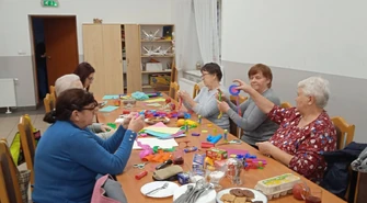 Kolędy, taniec i wizyta policji. Styczeń w klubach seniora gminy Szlichtyngowa