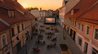 Kino na Leżakach w gminie Wschowa. CKiR szykuje seanse pod gwiazdami