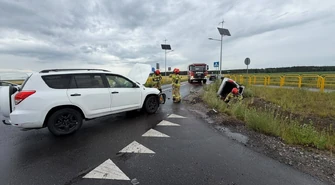 Wypadek na skrzyżowaniu w gminie Szlichtyngowa. 58-latka trafiła do szpitala w Głogowie